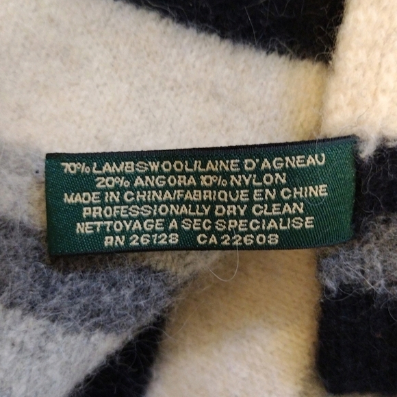 Lauren Ralph Lauren - Striped Lambswool Scarf - Picture 7 of 8